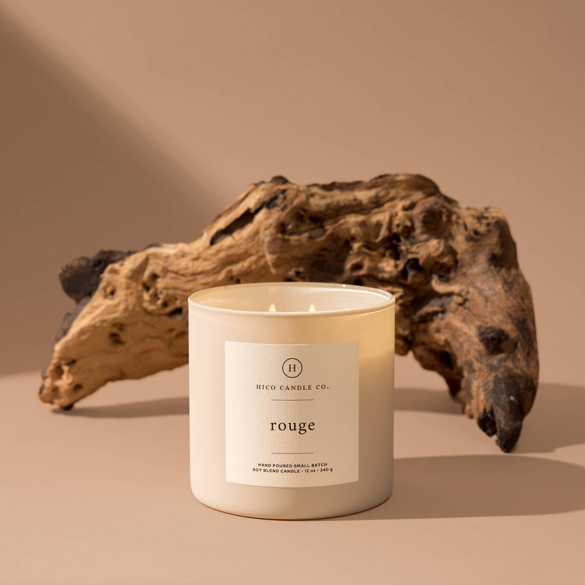 Scented Candle Rouge Fragrance With Bergamot Pomegranate Jasmine Oakmoss Amber - The Sensory