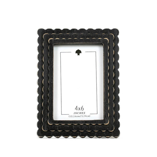 Black 4x6 Photo Frame With Elegant Wood Scallop Edge That Steals Hearts