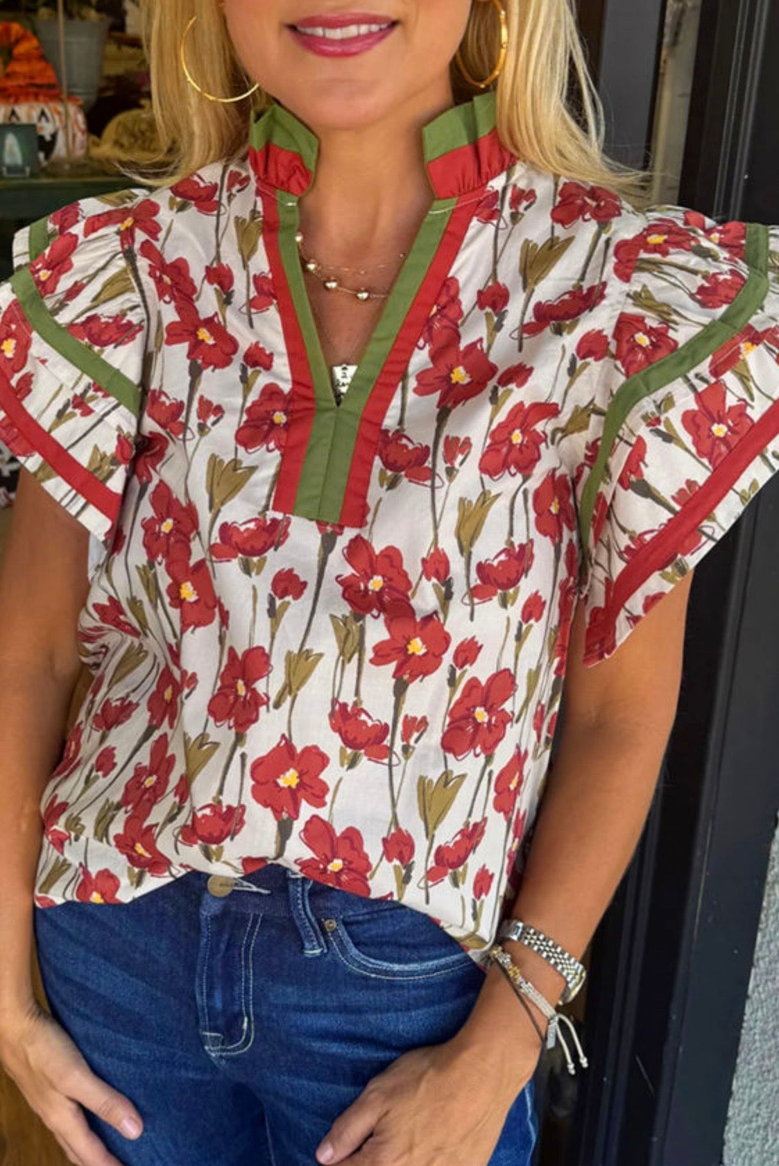 Blouse With Floral Ruffle Sleeves | Everyday Flair