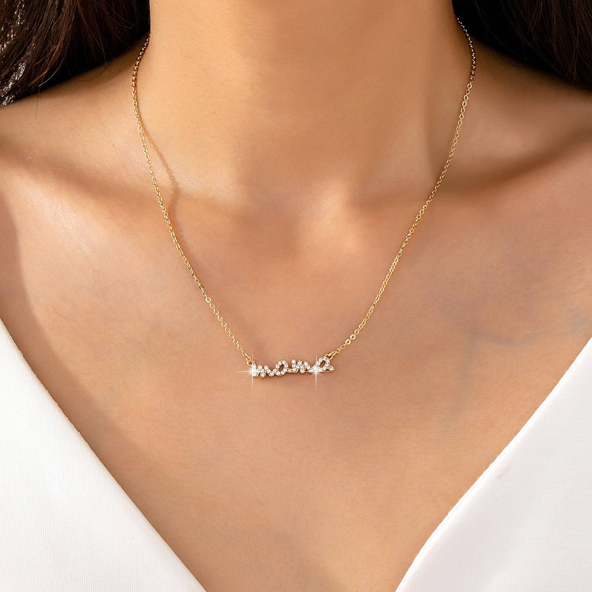 Crystal Pave MAMA necklace | 80N93289
