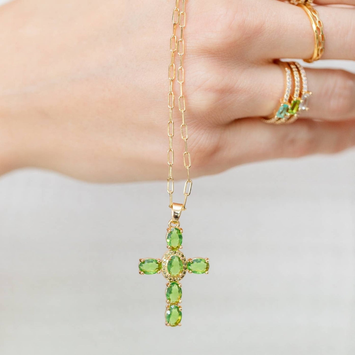 Cross Pendant Necklace With Paperclip Chain – Crystal CZ Pave Center