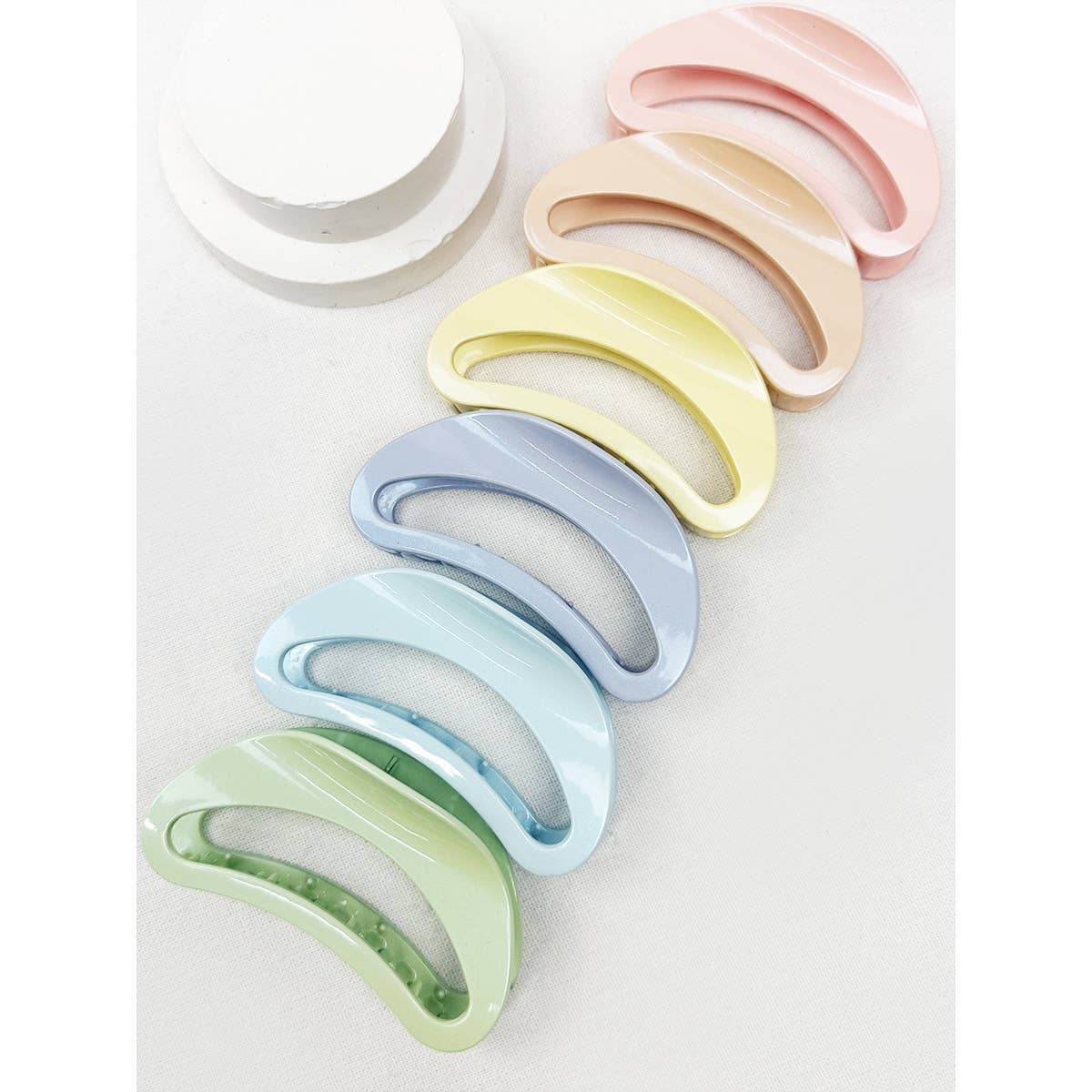 Hair Claw Clip Pearl Colors Half Moon With Double Row Teeth