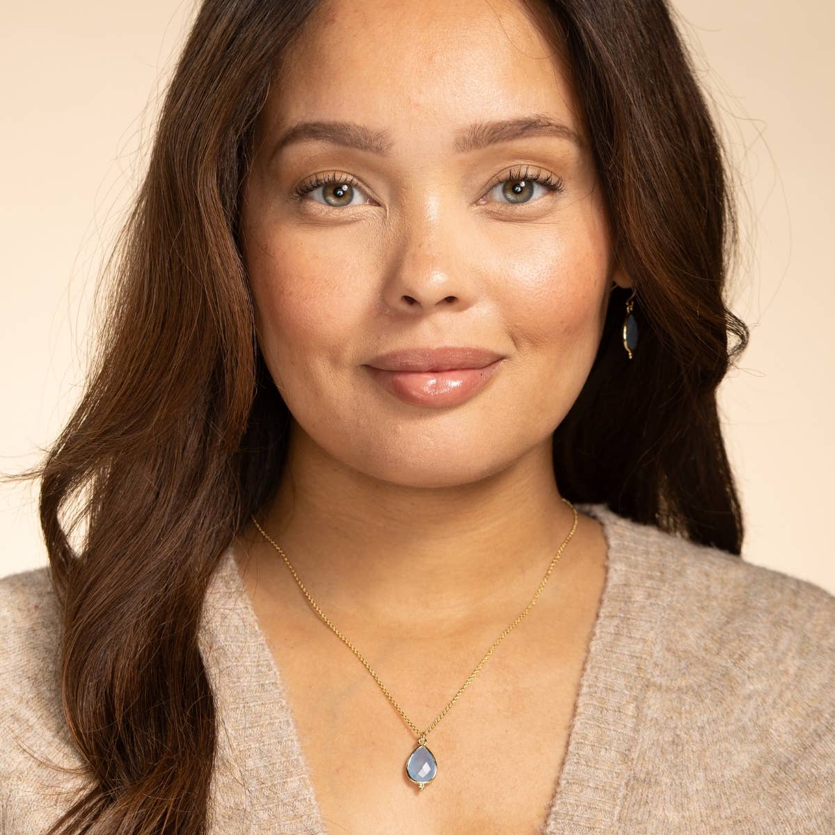 Teardrop Stone Pendant Necklace - The Sensory
