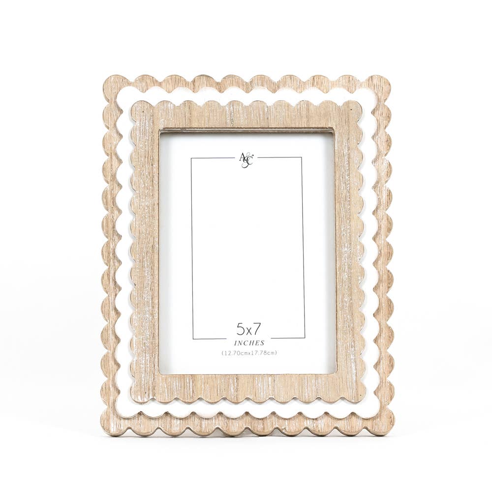 Whimsical Scalloped Wood Photo Frame 5x7 In Natural White For Memories