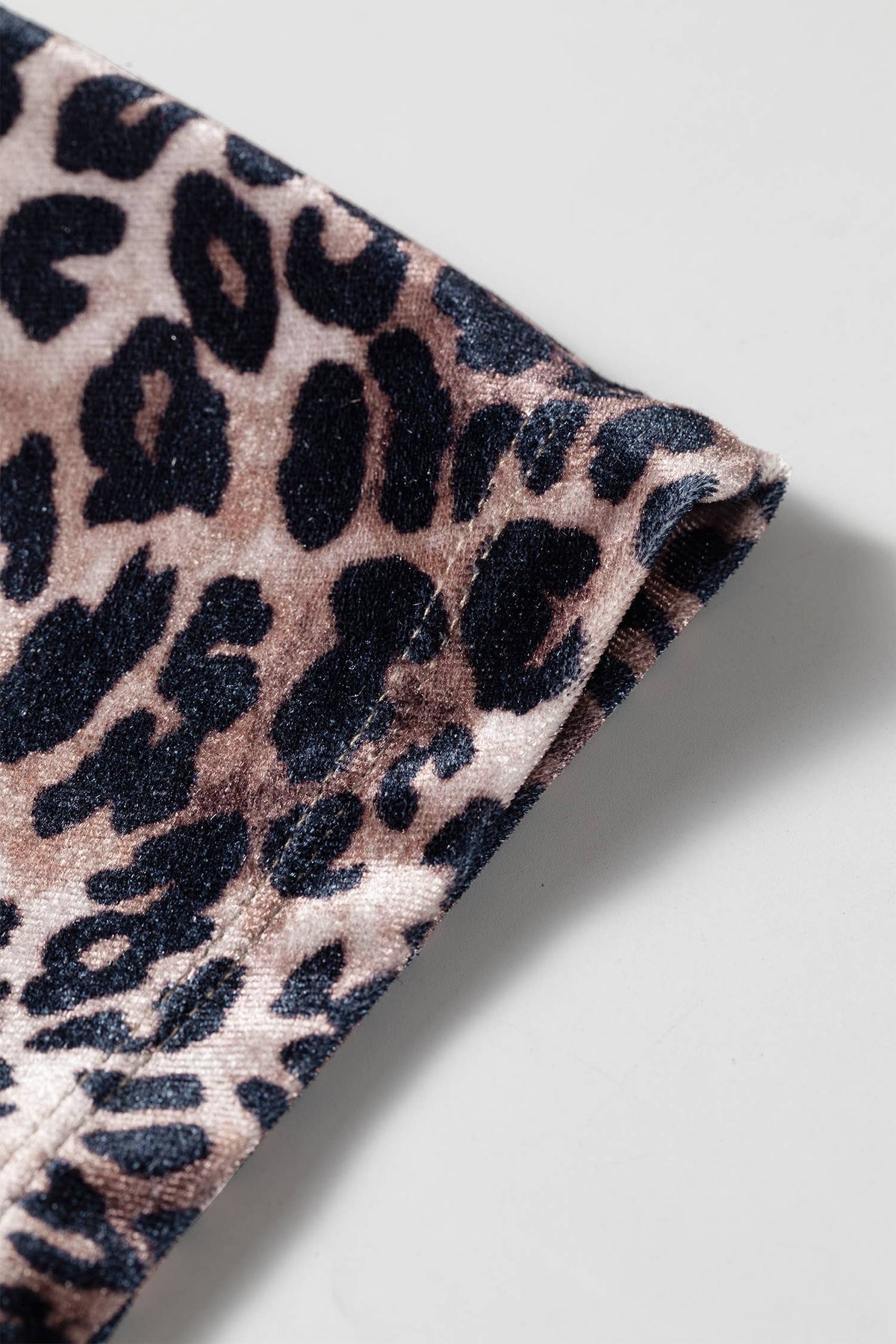 Leopard Print Short Sleeve Mini Shift Silhouette Dress