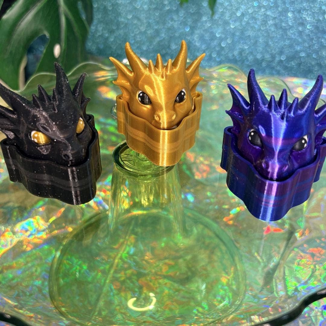 Romantasy Dragon Head Fidget Clicker