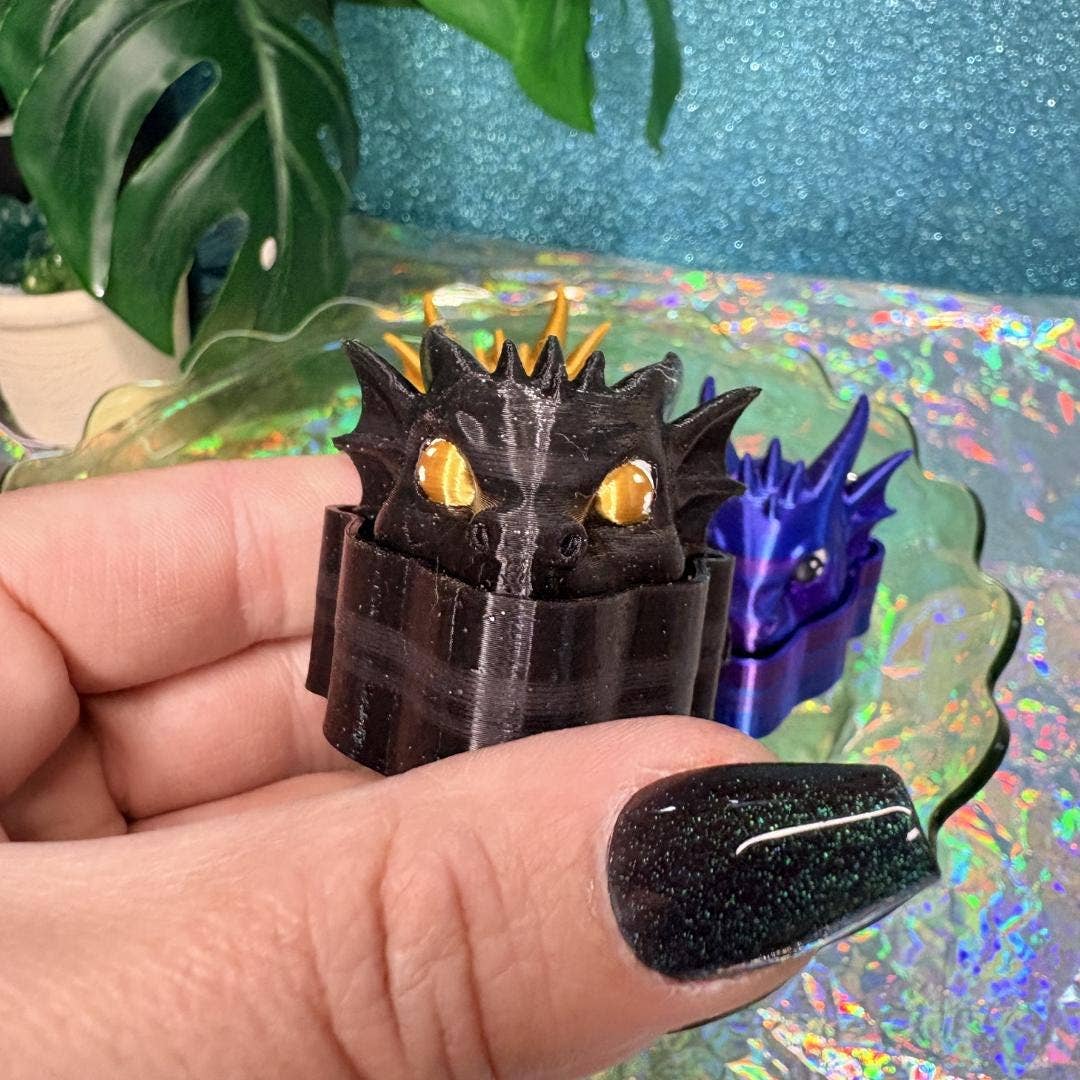 Romantasy Dragon Head Fidget Clicker
